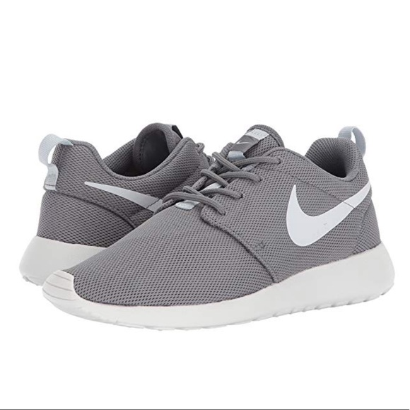 nike roshe one cool grey